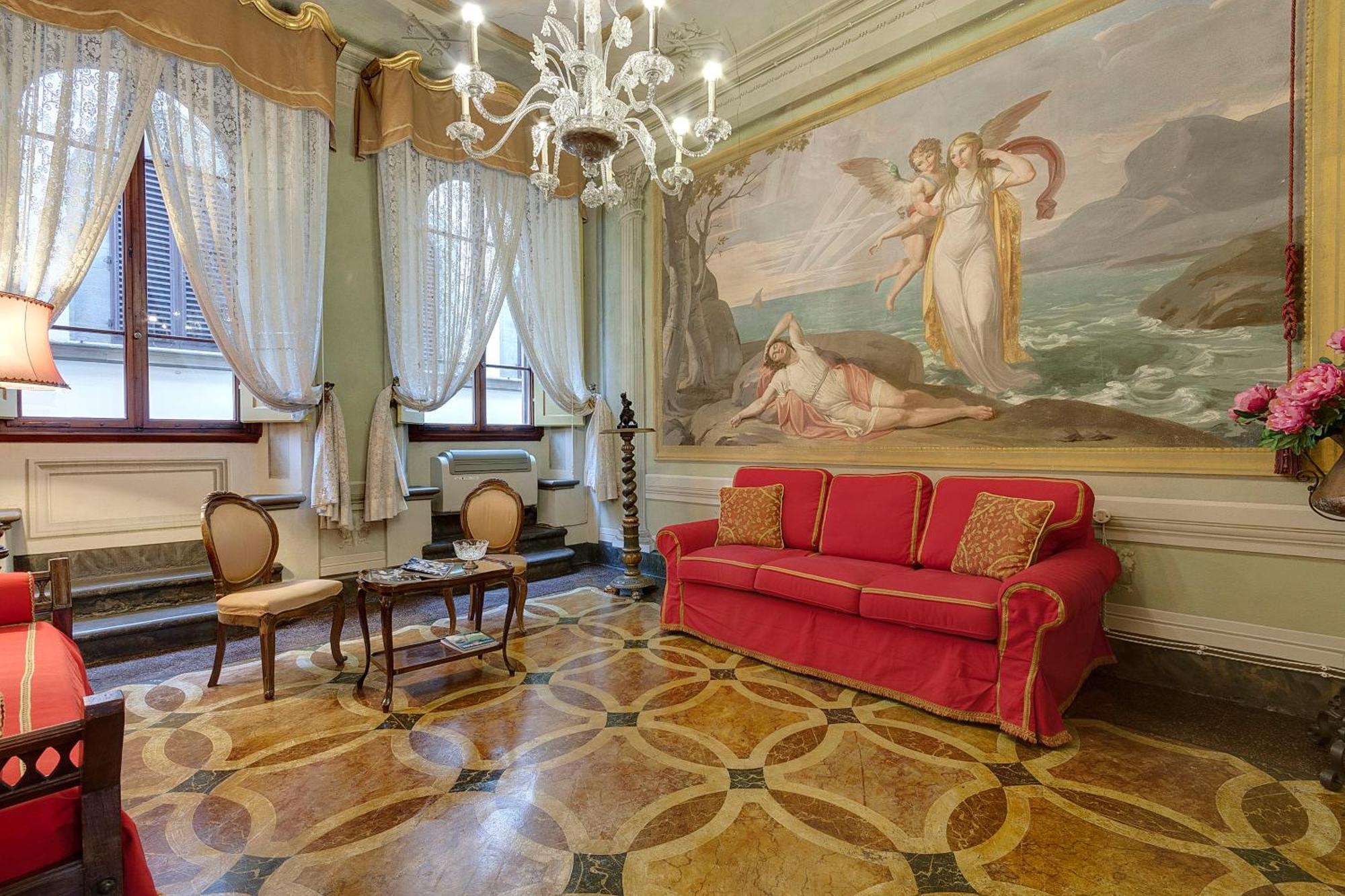 Palazzo Bucciolini Apartment Florence Room photo